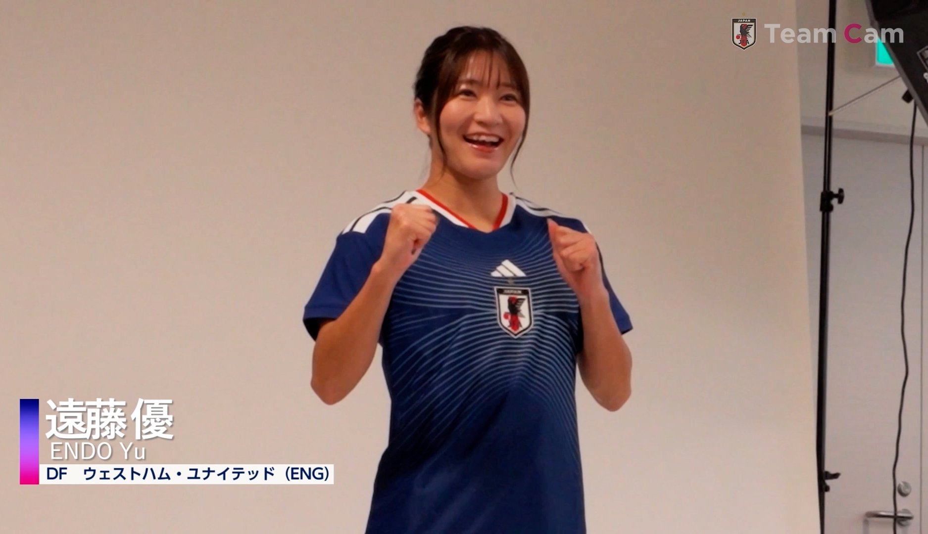 「シャー!」と叫びながら撮影する遠藤優