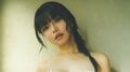 “美人漫画家”が大胆な脱ぎっぷりで魅了 穂波あみが『週プレ』登場