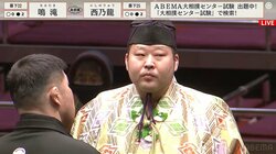 「で、どっちなのぉ？」約4分の物言い協議に行司が動揺→ズッコケも 「行司さんくじけるな」励ましの声