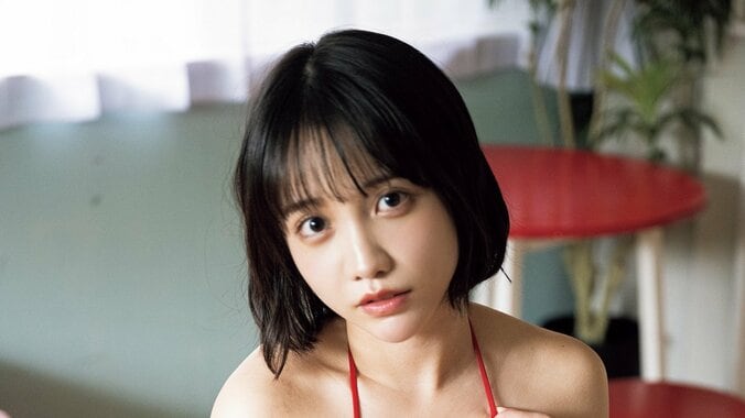 【写真・画像】INUWASI・はのんまゆ “マシュマロボディ”で挑発、一転キュートな姿も 『旬撮GIRL Vol.27』誌面カット　1枚目