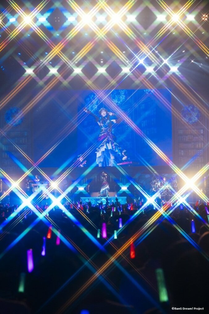 【写真・画像】【セットリスト掲載】日替わり楽曲を含む全14曲を披露！Roselia「Lehre der Rose」レポート　12枚目
