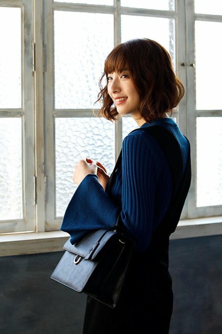 アニメ『血界戦線 & BEYOND』レオナルドとクラウスが手元に! 佐藤さきコラボのショルダーバッグとポーチが発売