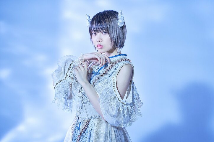 TVアニメ「Re:ゼロから始める異世界生活」第2期、OP&ED新アーティスト写真が解禁！