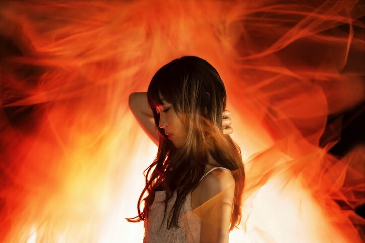 悩める4組のカップルが“10日間のお試し破局”をして共同生活を開始！高橋メアリージュン・ユウ姉妹がストーリーテラーに、ABEMA恋愛番組『隣の恋は青く見える』