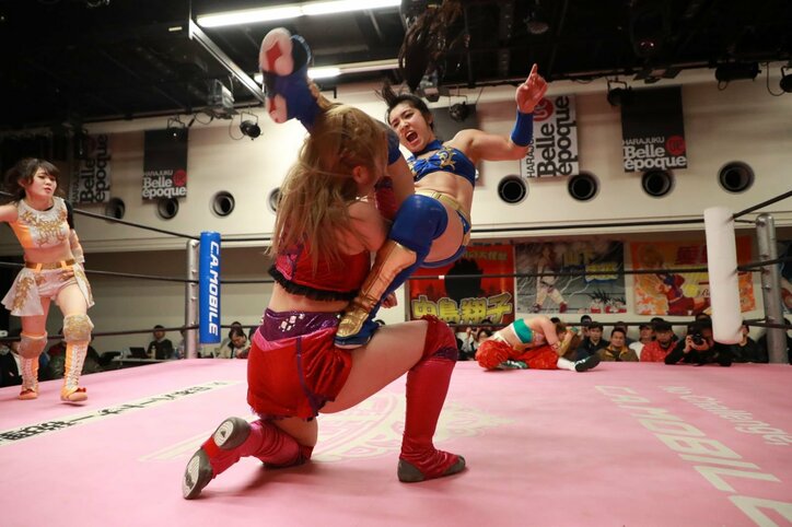 “筋肉アイドル”才木玲佳、小橋マリカと再びタッグ王座挑戦表明　「これはマリカがくれたチャンス」