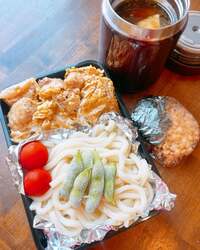 みきママ『まじで揚げないカツ丼とうどん弁当です!!』