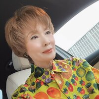 小柳ルミ子『一昨日の　ルミコーデ❤️』