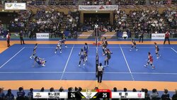 女子バレー、“ガッツポーズを超えた”？ 衝撃のリアクション 熱盛プレー直後に嬉しさあまって…“まさか”な瞬間