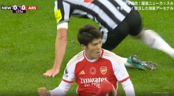 「力強い守備をみせた」冨安健洋は“6点” 両サイドバックでプレーしディフェンス面で高評価得るも攻撃面での課題があらわに