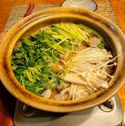  モト冬樹、妻・武東由美も大好きな料理を堪能「美味しそう」「いいですね」の声 