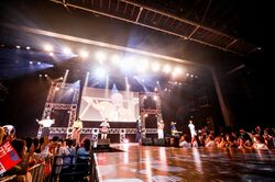 八木勇征の美脚光るチャイナ服コーデに「美しすぎる!」「圧倒的美」絶賛の声! FANTASTICSメンバーがカオスなファッションショー開催【ファンミーティング】