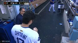 「早く投げたいオオタニサン」大谷翔平、隙あらばボール片手に調整？待望の“その時”までファンもそわそわ「登板したそうやね」