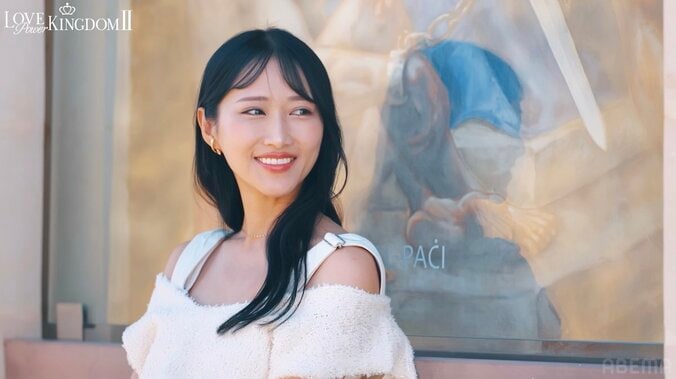 【写真・画像】オイルマッサージ中に突然のキス…“神スタイル”元社長秘書、イケメン内科医と大胆スキンシップ「恥ずかしい」　2枚目