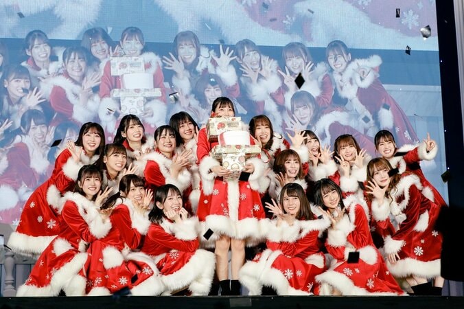 日向坂46「ひなくり2019」でサンタ姿に変身！ 来年12月に東京ドーム2days公演も決定 12枚目