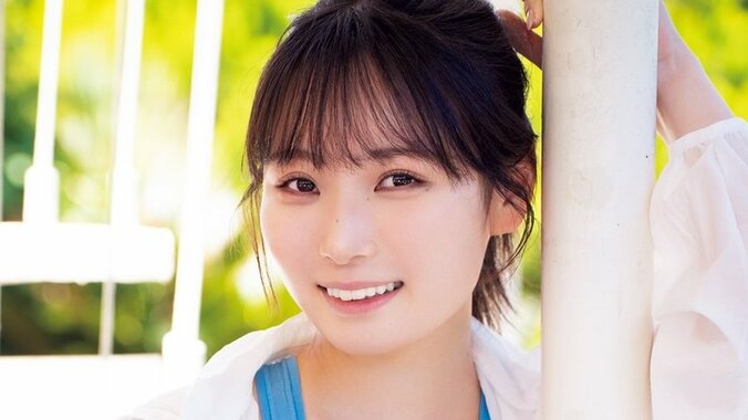 【写真・画像】“スタバ卒業”で大バズりの高身長美女 安井南が4年半ぶりのグラビア復帰 『ヤンマガ』巻末登場　1枚目