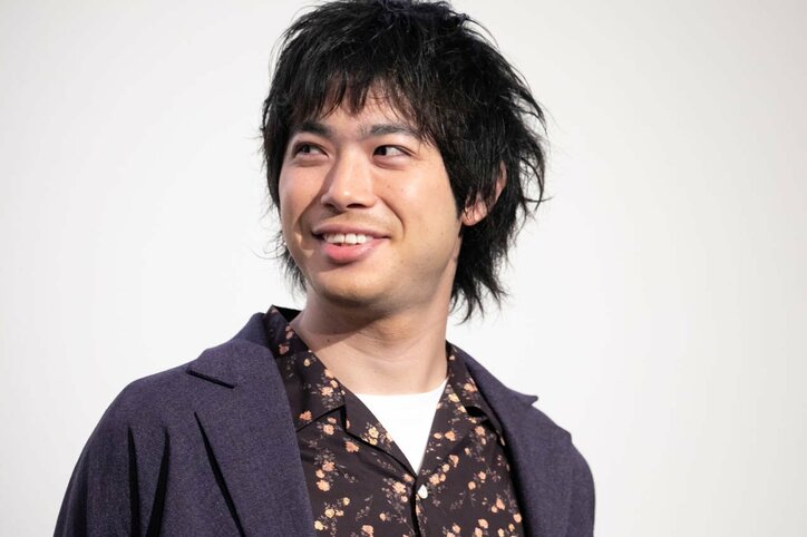 橋本愛、小6時の美少女写真を披露　当時の夢は「給料の高い会社に就職」