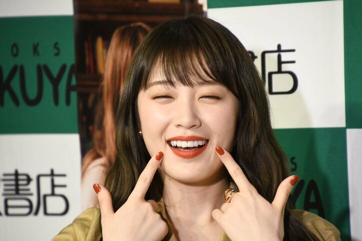 乃木坂46・高山一実、憧れのヘルシンキで”千葉”を発見？「第二の故郷になりました」