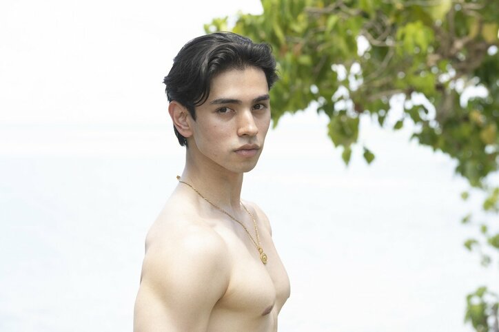 胸筋プリップリイケメン、ナイスバディな爆美女に強気のアタック『シャッフルアイランド Season2』