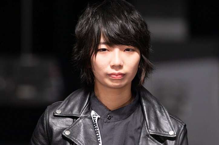 秋元康氏の新構想は”国民的ガールズバンド”！『ザ・コインロッカーズ』41名がお披露目