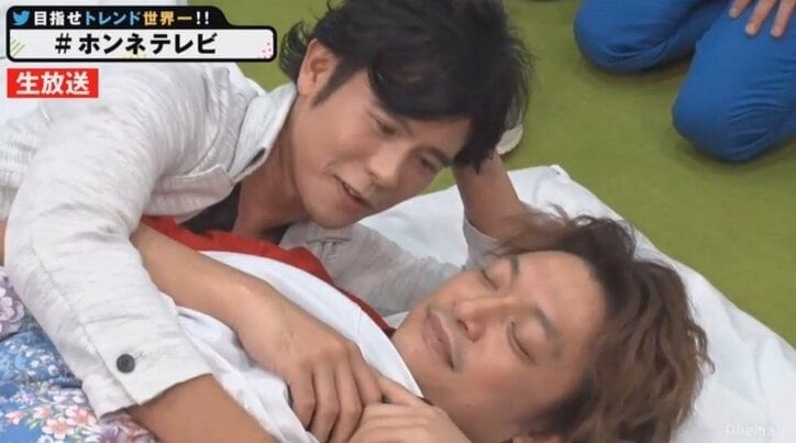 稲垣吾郎のものまね芸人・ジゴロー、香取慎吾にキス「起きてよ慎吾」