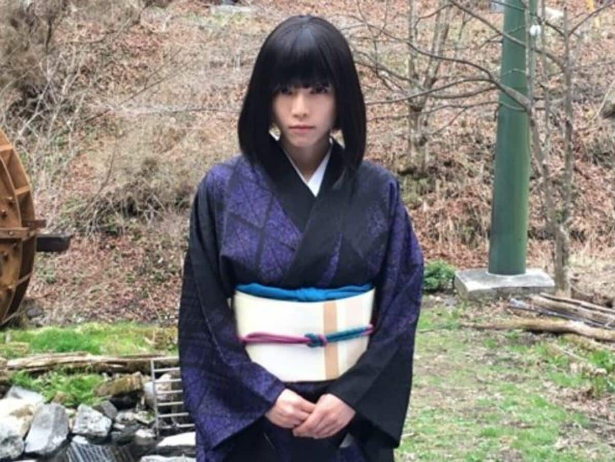 釈由美子 月9 貴族探偵 での 無表情座敷わらし的 女将写真公開 話題 Abema Times