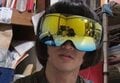 若手芸人、素顔を隠している理由を告白し驚きの声「えー!?」