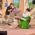 小柳ルミ子、愛犬と『徹子の部屋』に出演し涙「夢にも思わなかった」 美脚際立つミニスカ姿も披露