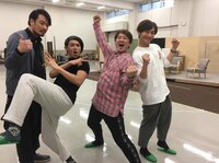 純烈、10日ぶりにブログ更新し集合ショット公開「笑顔が見れて良かった」「ファイト!!」の声