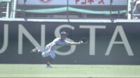 【映像】観客を驚かせた東海大甲府・小笠原蛍選手横っ飛びダイビングキャッチ