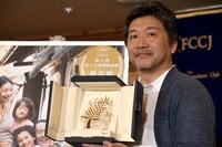 是枝裕和監督、『万引き家族』は「スイミーを読んでくれた女の子に向けて作っていると今わかった」