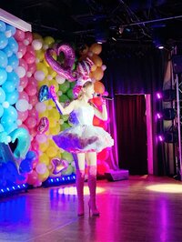 渡辺美奈代『衣装❷』