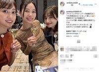 菊地亜美、元アイドリング!!!朝日奈央やメンバーたちとの仲睦まじげな姿公開「結婚式はいつも同窓会みたい」