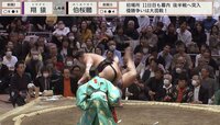 【映像】ぶん投げられた力士が“やられた～”な表情