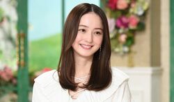 「20代だと思ってた」黒柳徹子、佐々木希（36）の美貌に驚き