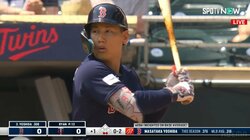 吉田正尚の痛烈ファウルをボールパーソンが見事キャッチ！ 「強い打球を簡単に…」実況感嘆