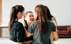 TGC本番前に一体何が！？女子メンバー大号泣で騒然…「やだぁ！」『オオカミちゃんとオオカミくん』第7話