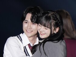 『今日好き』最新カップルに大歓声！メガン（夏川メガン）＆そうま（阿部創馬）はステージの先端で可愛らしくハグ！