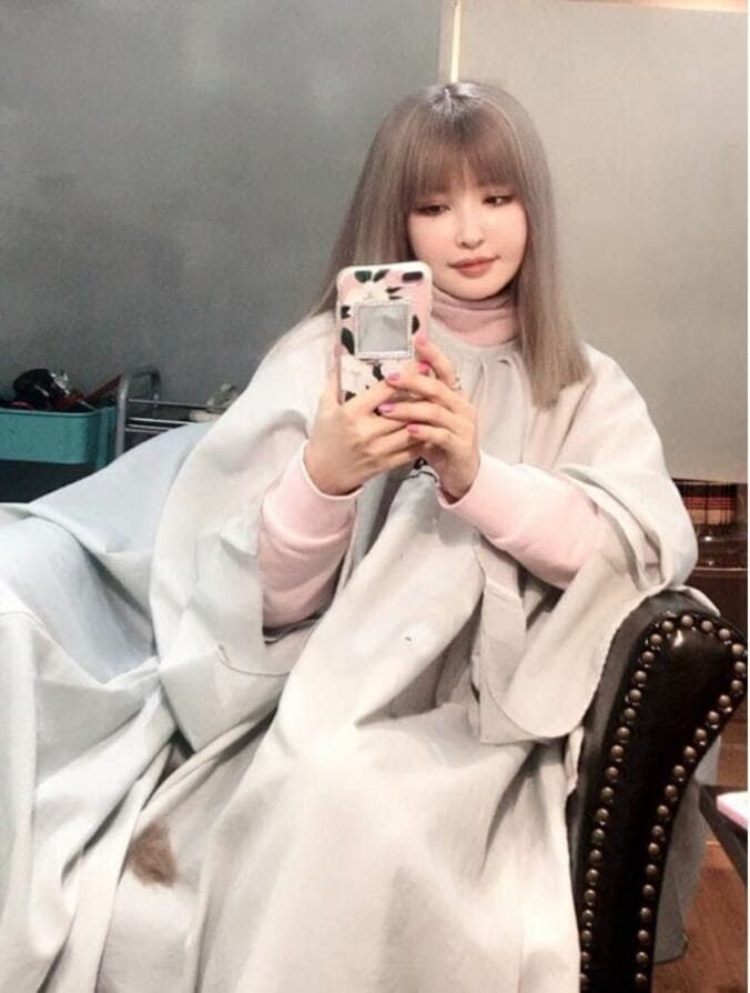 平子理沙、人生初の“超ブロンド”ヘアを披露「一度やってみたかった」 1枚目