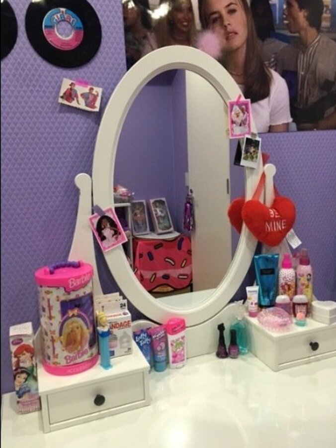 ぺこ、自宅のこだわりインテリアを紹介 「海外の女の子みたい」と反響 3枚目