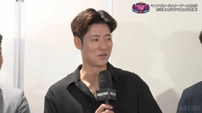 カジュアルスタイルの上林誠知外野手