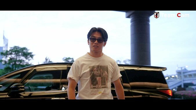 「オシャレすぎる」日本代表の“私服コレクション”が脚光！上田綺世らに「アイドル並み」「パンツどこのだろ？」 4枚目