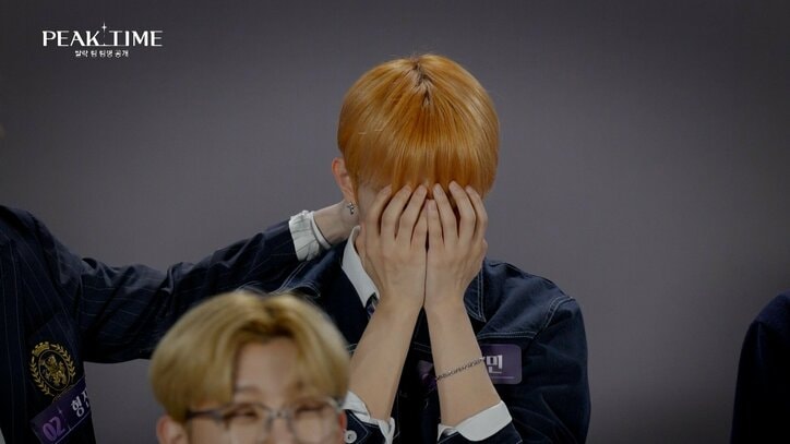 「僕たちは取り柄がなかったけど…」苦労したK-POPアイドル、無念の脱落に大号泣