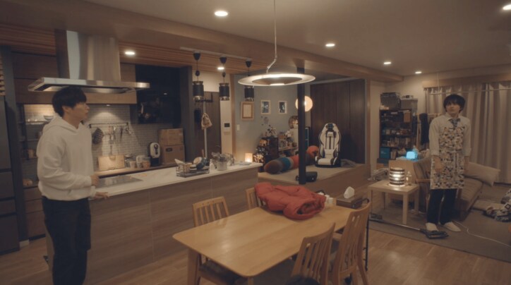 【写真・画像】牧(林遣都)、家事をしない春田(田中圭)への不満が溜まり怒り爆発「家中のゴミ箱のゴミ集めるところからがゴミ出しなんですよ！」『おっさんずラブ-リターンズ-』　2枚目