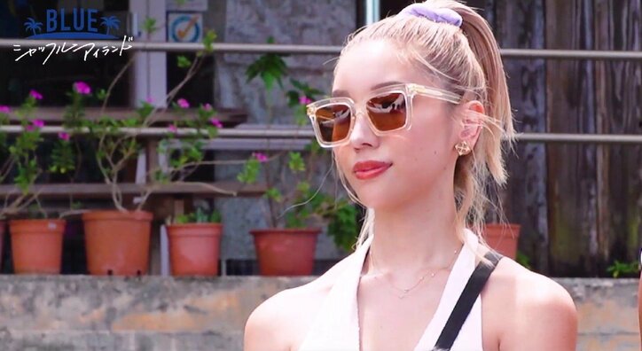 女王様系セクシーギャルがブチギレ！一途かと思われたゴリマッチョ男子の“浮気”に「ありえないよね？」『シャッフルアイランド Season3』#5