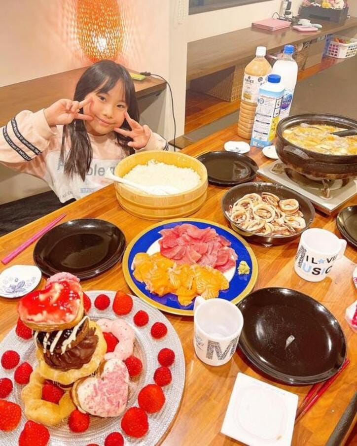  みきママ、“やり過ぎた”と思った夕食の様子を公開「しばらく節約だ！」