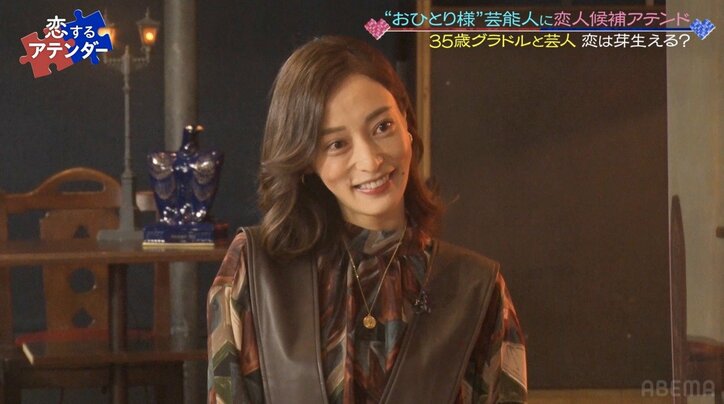 大島麻衣にアテンドされた“バカ殿出演のGカップグラドル”ととろサーモン久保田が初対面！小藪「こんなニヤニヤしてる久保田見たことない」