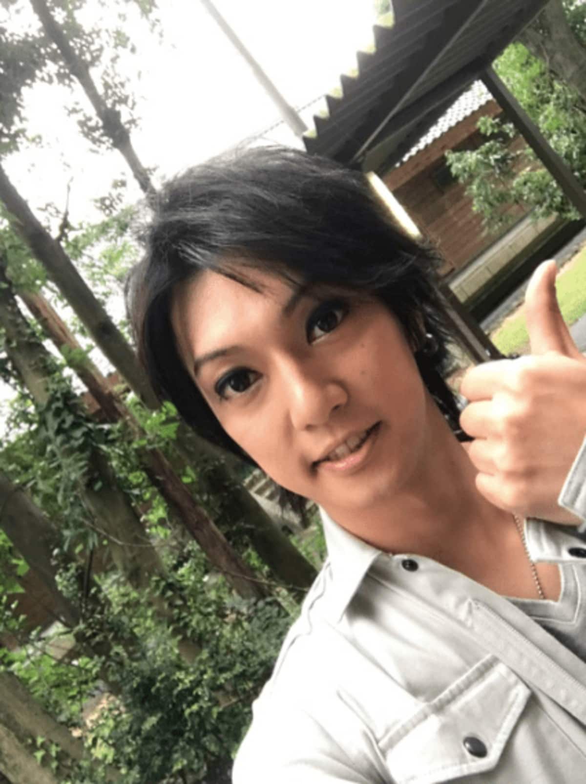 金爆 喜矢武豊 イメチェンした黒髪姿が 山pに似ている と反響 話題 Abema Times 金爆 喜矢武豊 イメチェンした黒髪姿が 山pに似ている と反響 話題 Abema Times