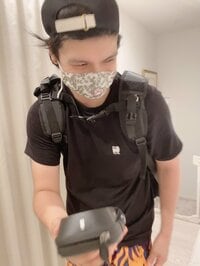 川崎希『アレクがバイトを始めたよ～♡』