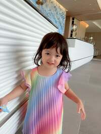 アレクサンダー『高級ホテルが似合う美人だな』