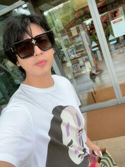  アレク、スタバで妻・川崎希の嫌がらせを疑った出来事「恥ずかしいよ」 